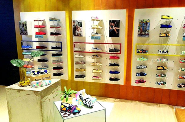 Flossy's 3rd store opens in SM Megamall 